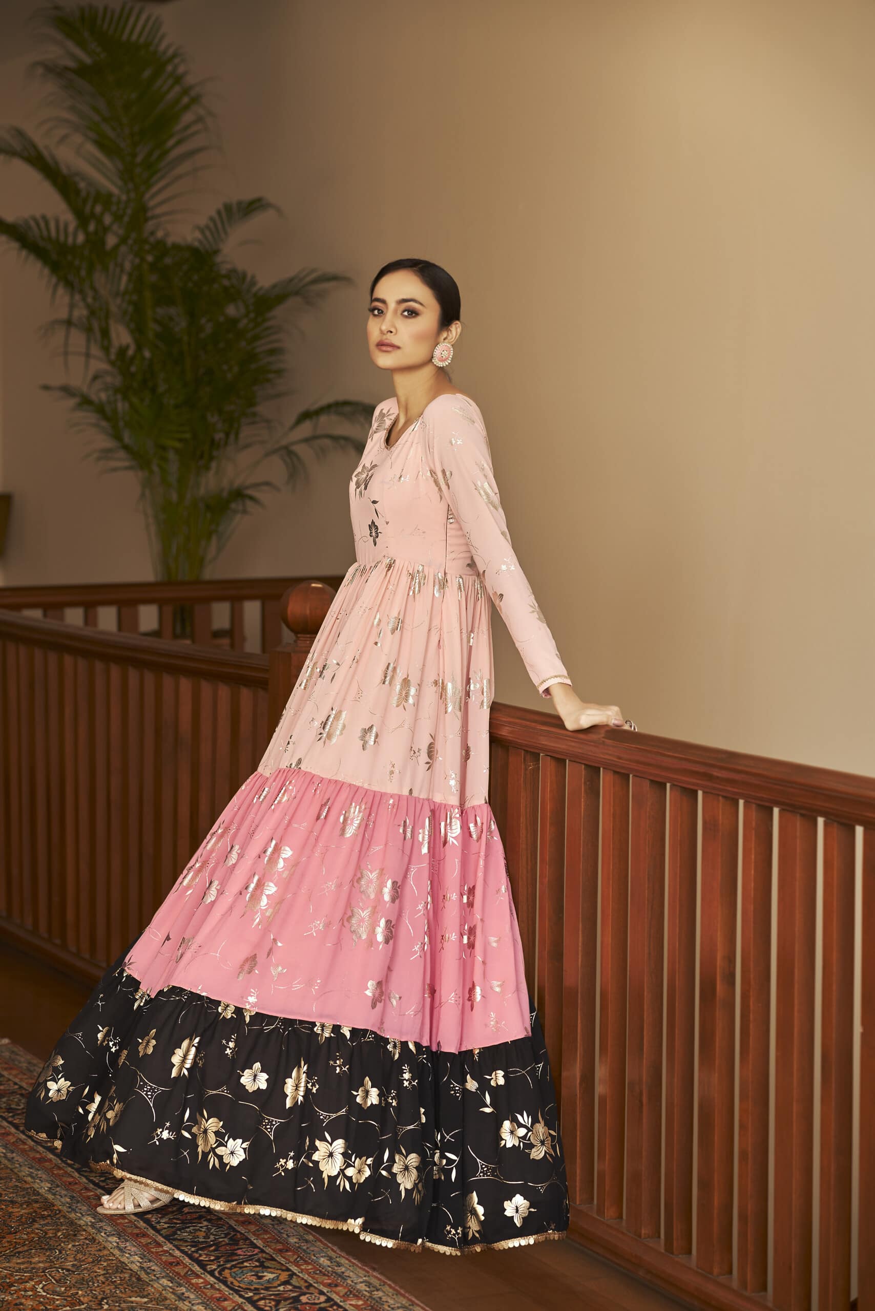 Cocktail Party Anarkali Frock Suit | 3d-mon.com