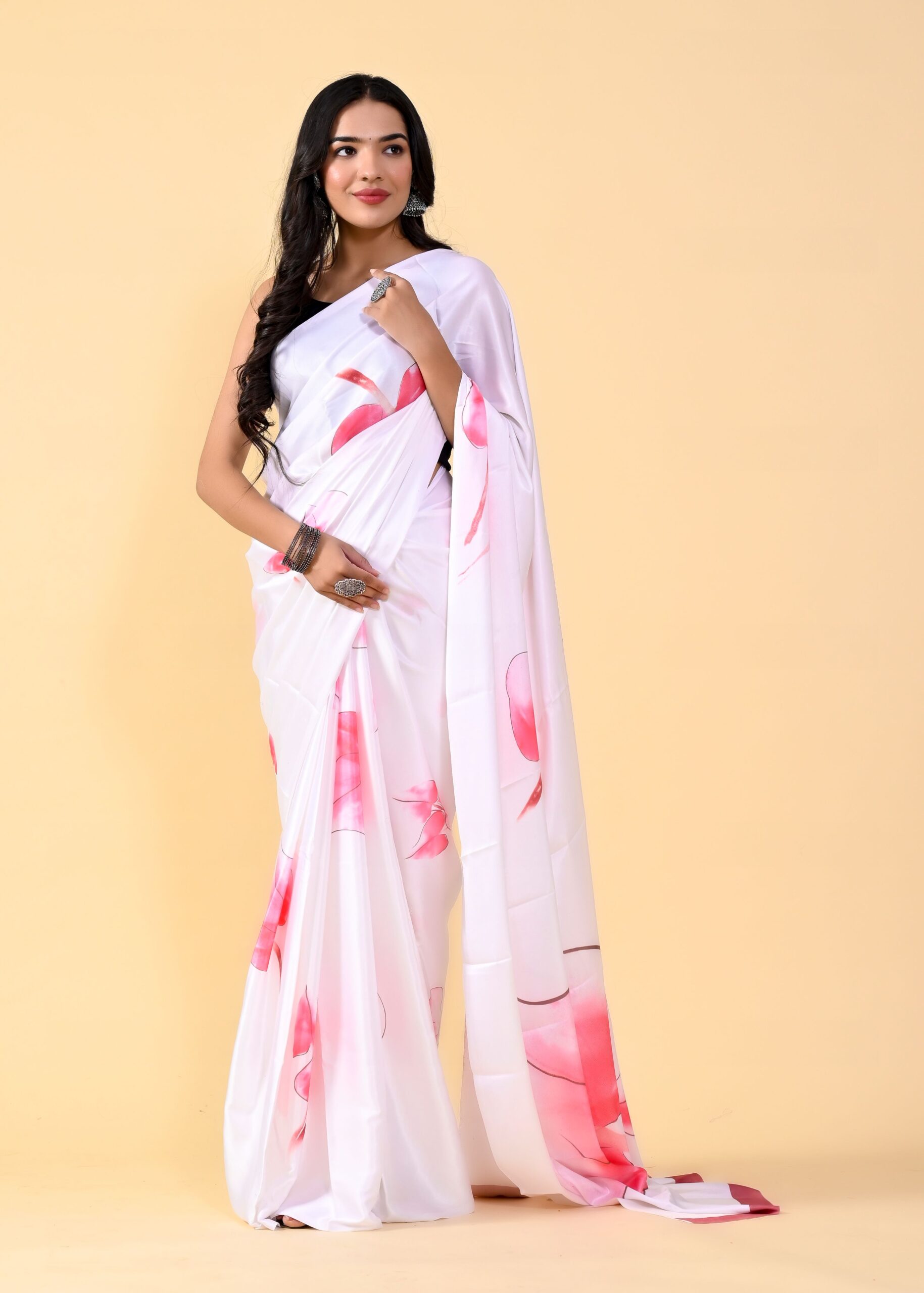 Buy Satrani White Floral Print Saree With Unstitched Blouse for Women  Online @ Tata CLiQ